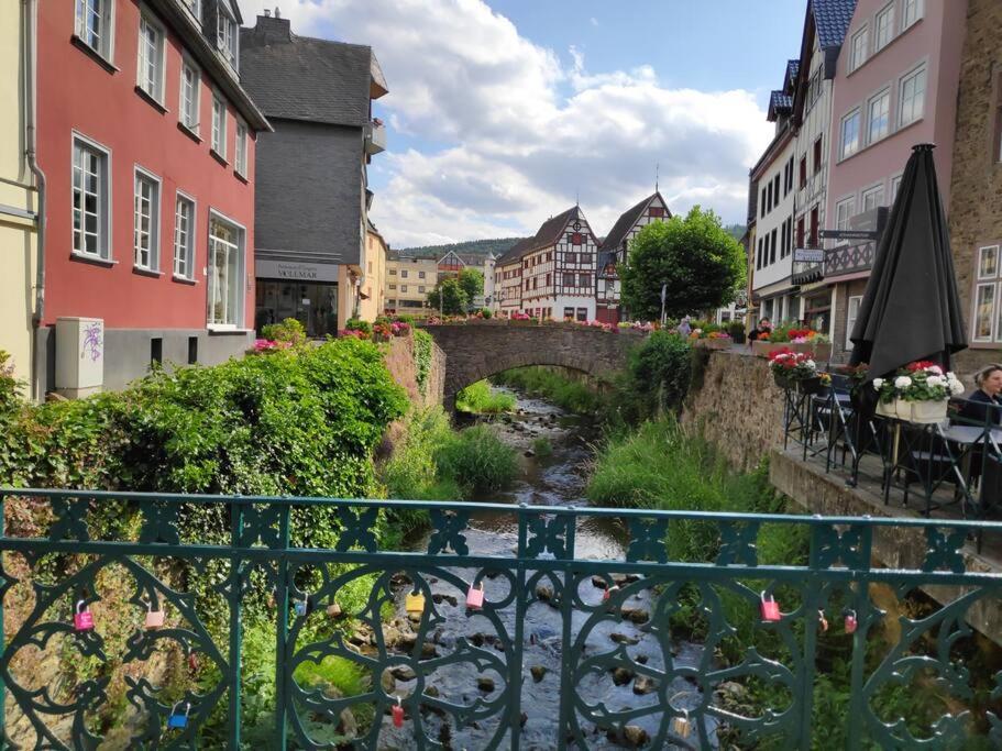 Das Hideaway Zum Seele Baumeln Lassen ! Bad Muenstereifel Buitenkant foto